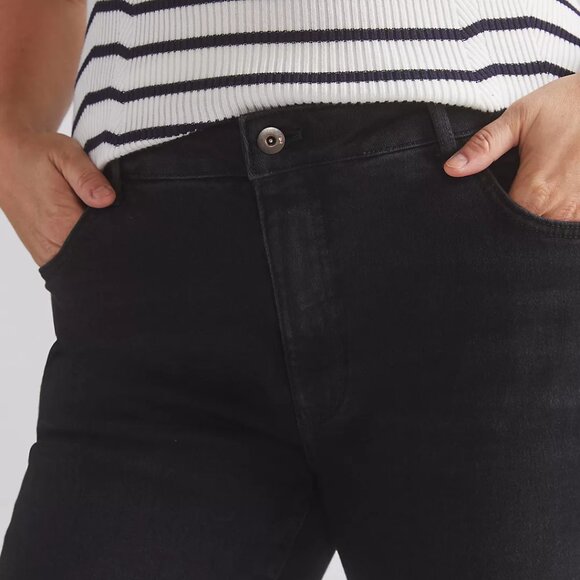 Anthropologie Pilcro Demilune Bootcut - 18W - NWT - Picture 10 of 11